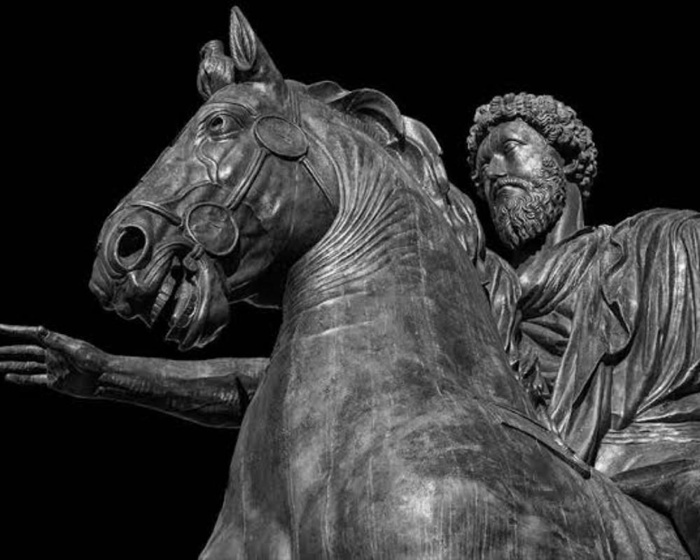 STOICISM IN 5 MINUTES: KEY CONCEPTS | Deepstash